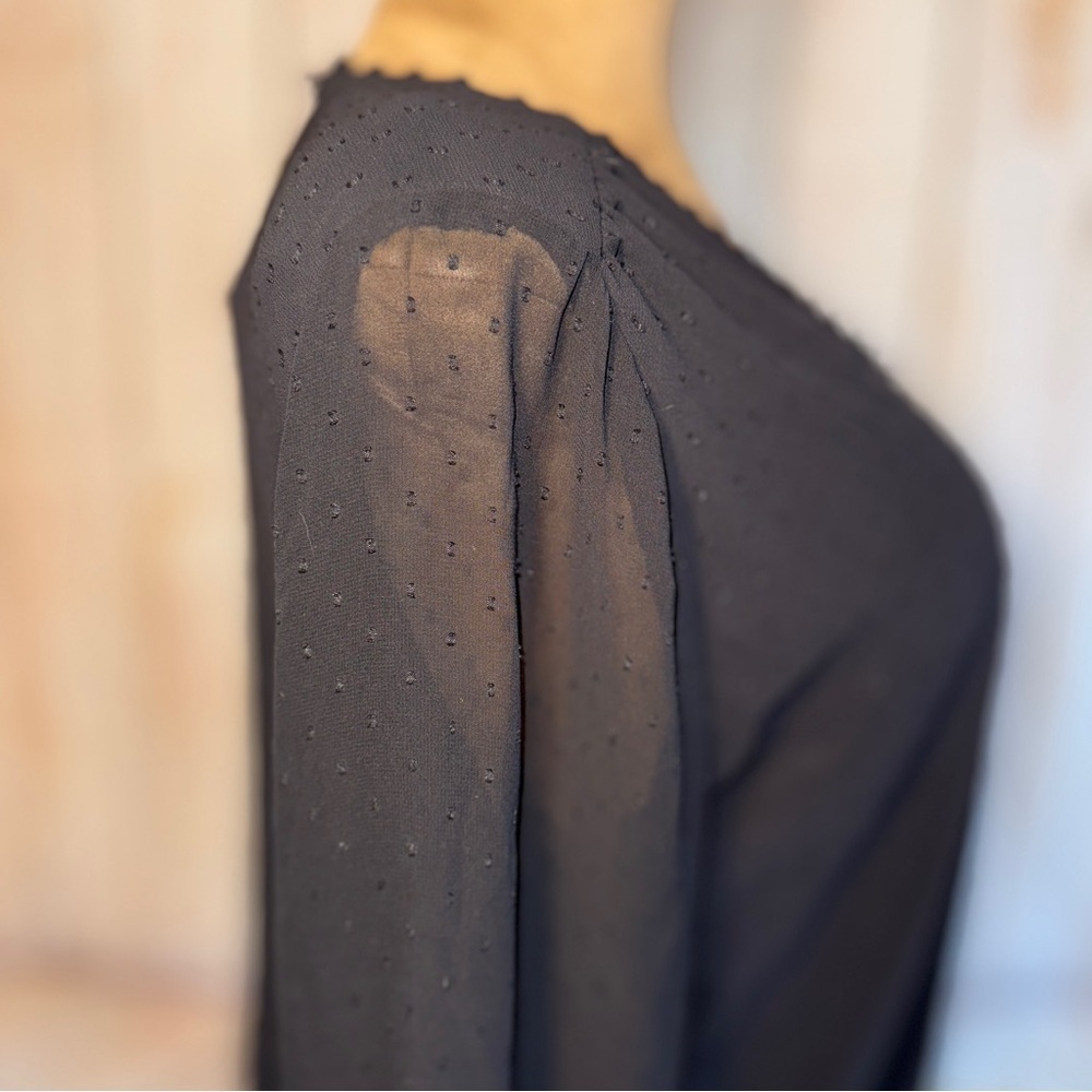 White House Black Market Black Textured Dot Faux Wrap Blouse Sz L​​ - Picture 9 of 12